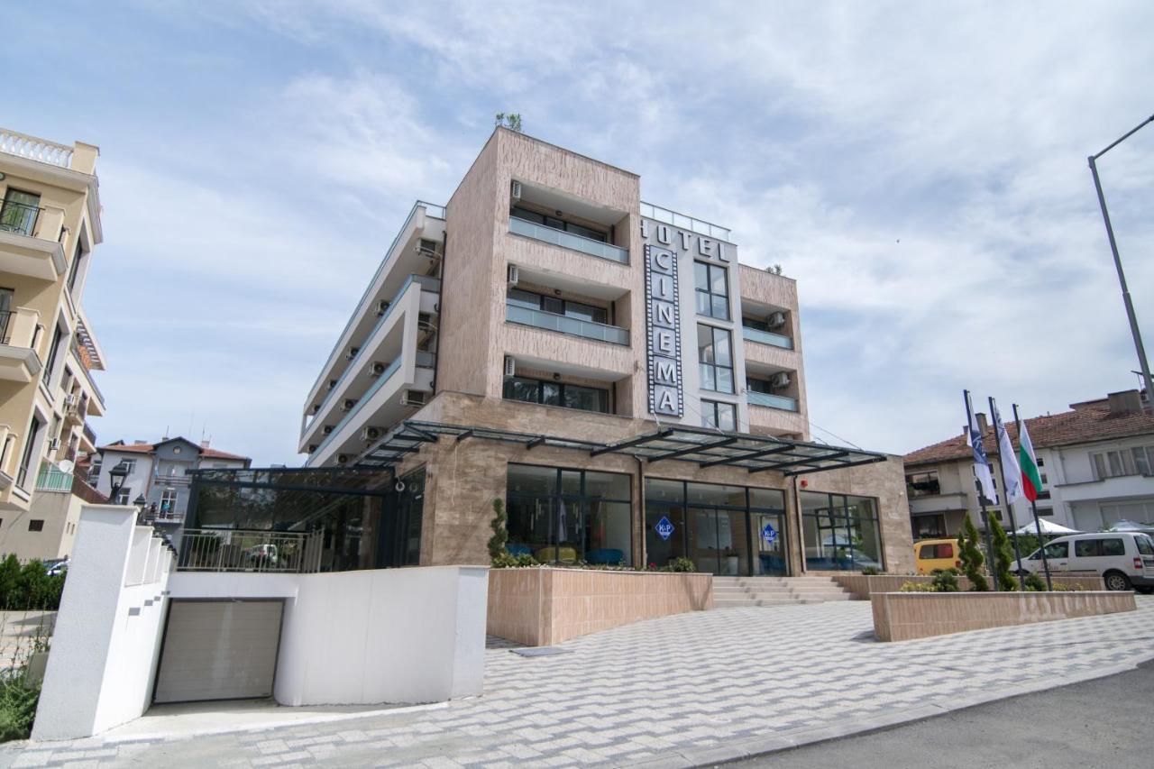 Cinema Hotel Primorsko Ngoại thất bức ảnh
